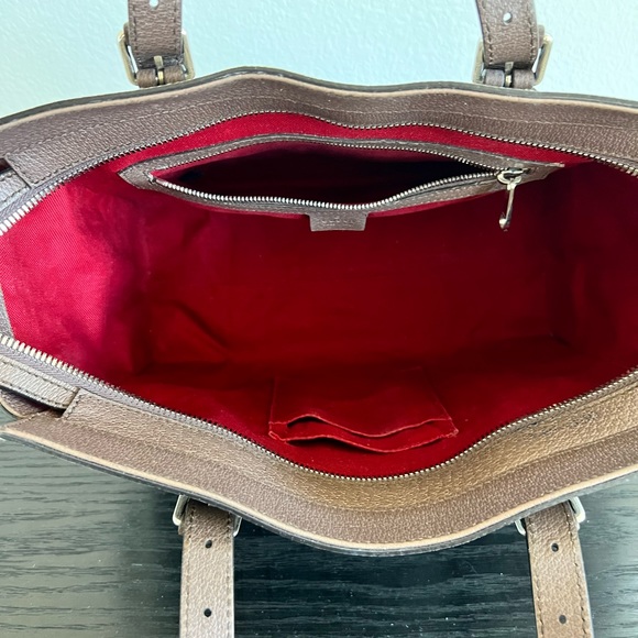 Authentic Gucci GG Supreme Tote Bag. - Picture 13 of 16